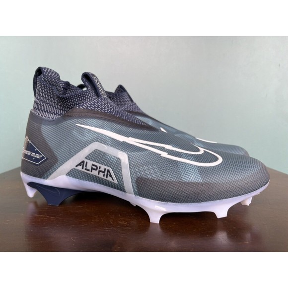 Athletic_Shoes